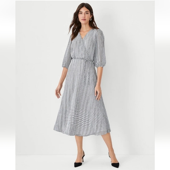 NWT Ann Taylor Dress Size 8 Petite - Picture 1 of 15